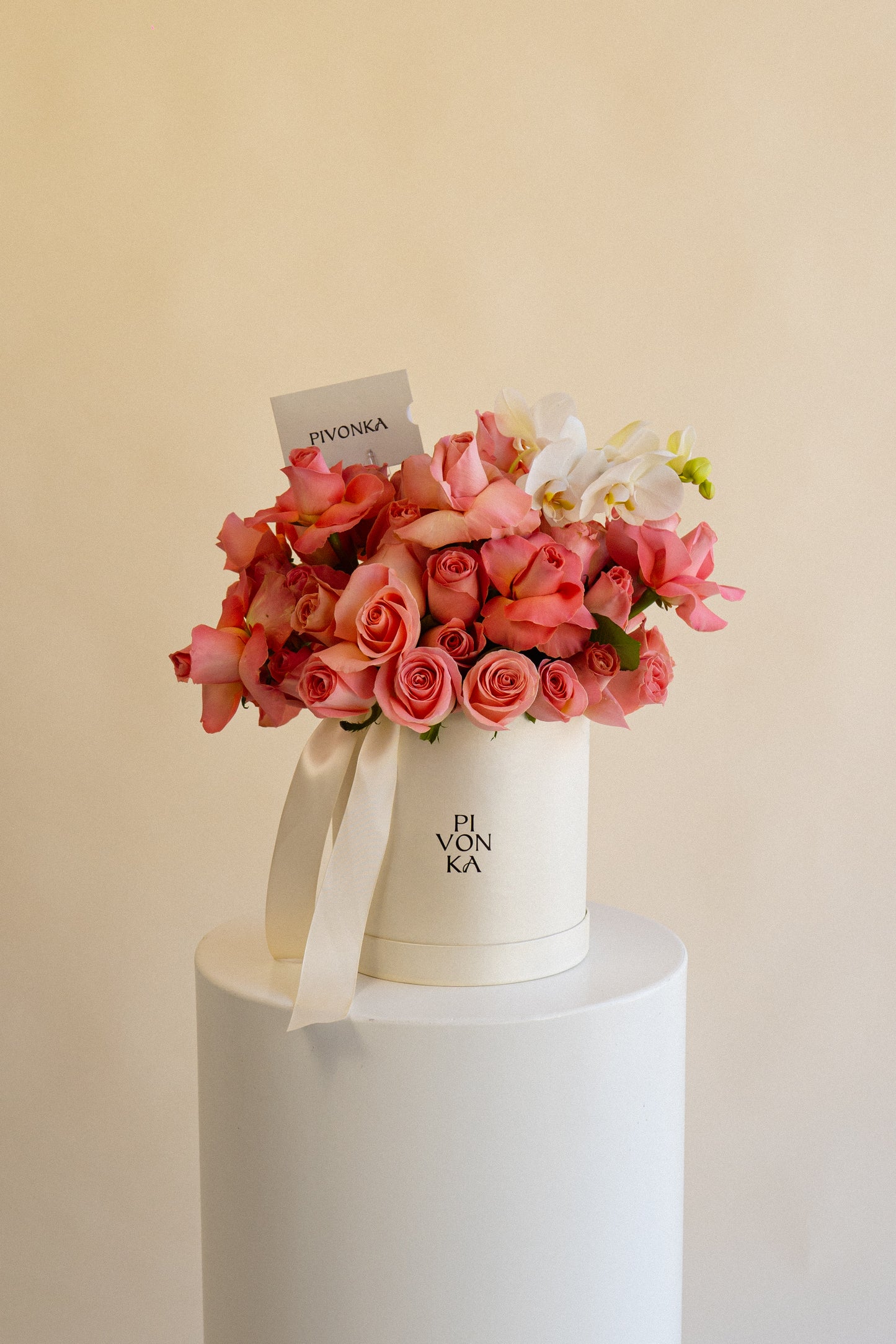 THE CLASSIC PINK + ORCHIDS