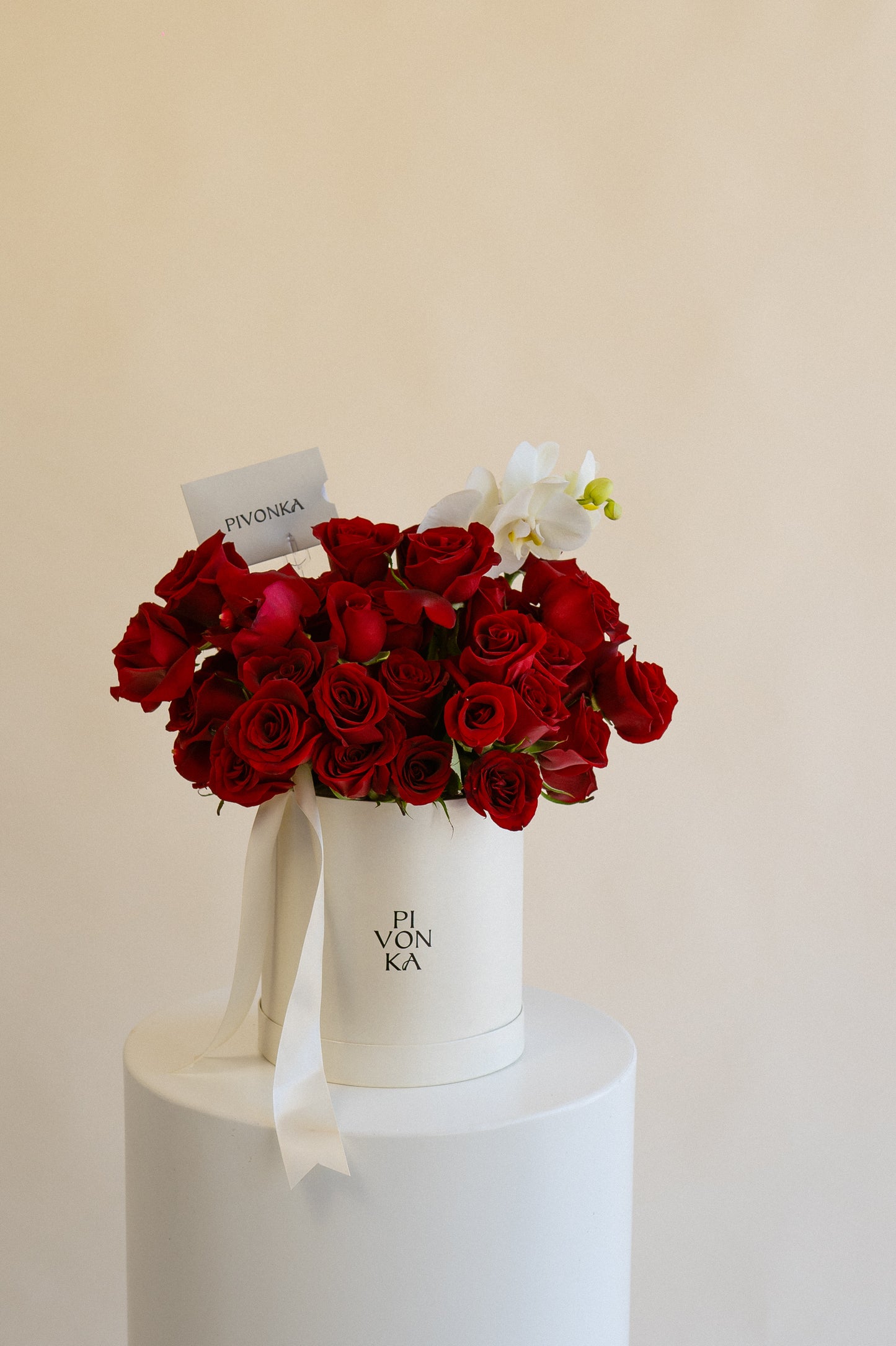 THE CLASSIC RED + ORCHIDS