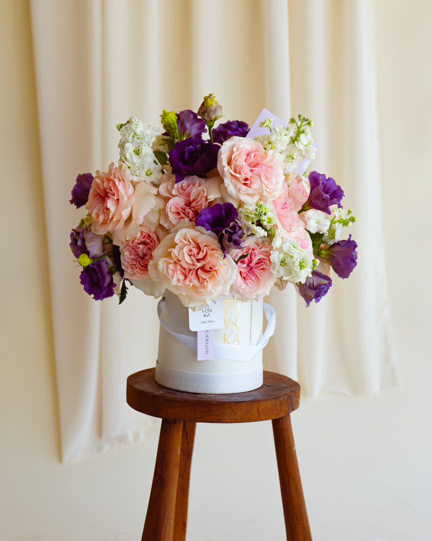 LILAC BLOOMS