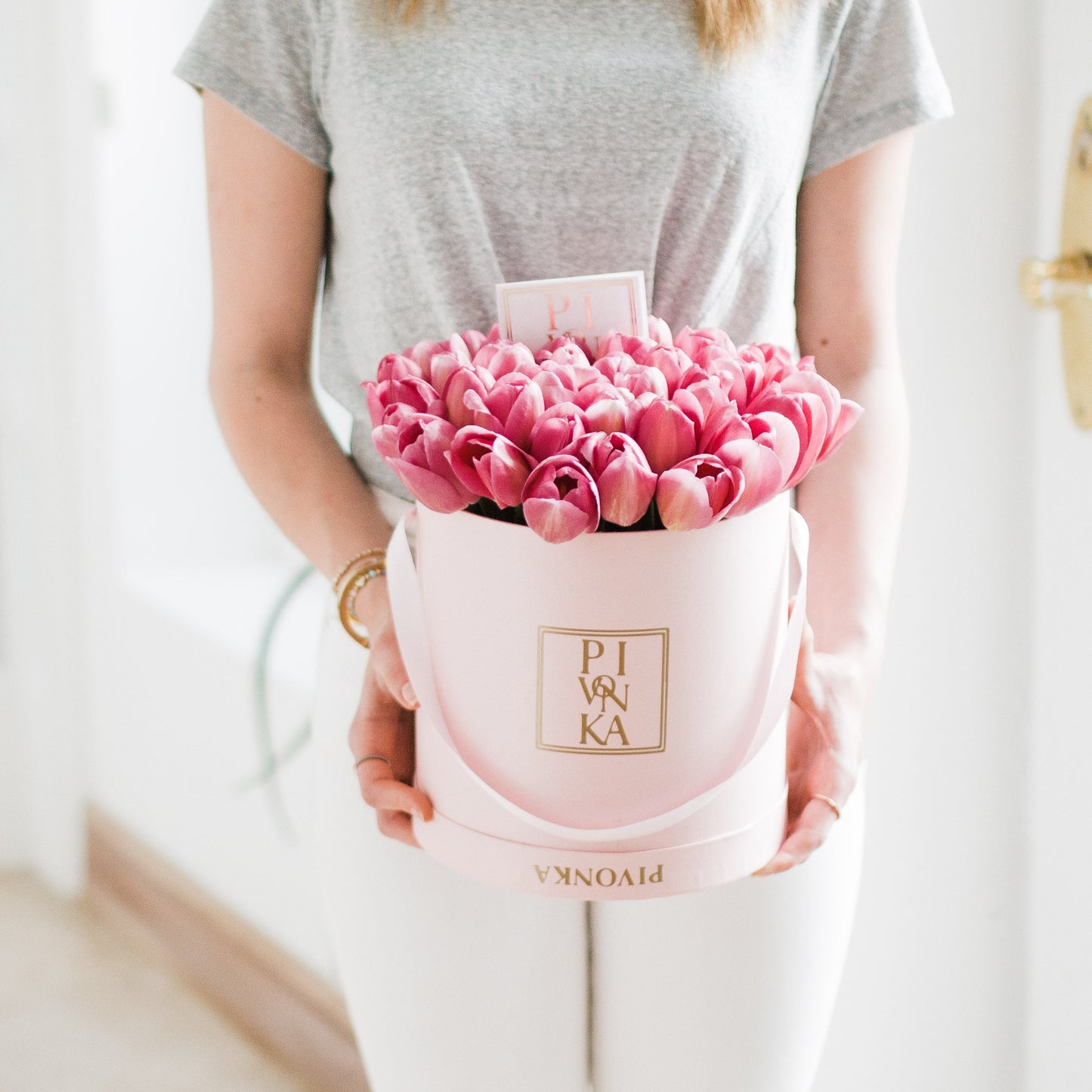 TULIP ROUND BOX