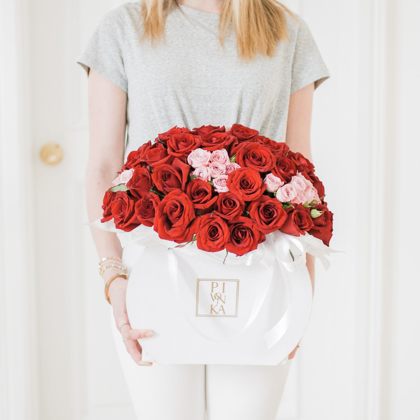 FLOWER BAG 50 ROSAS Y MINI ROSAS