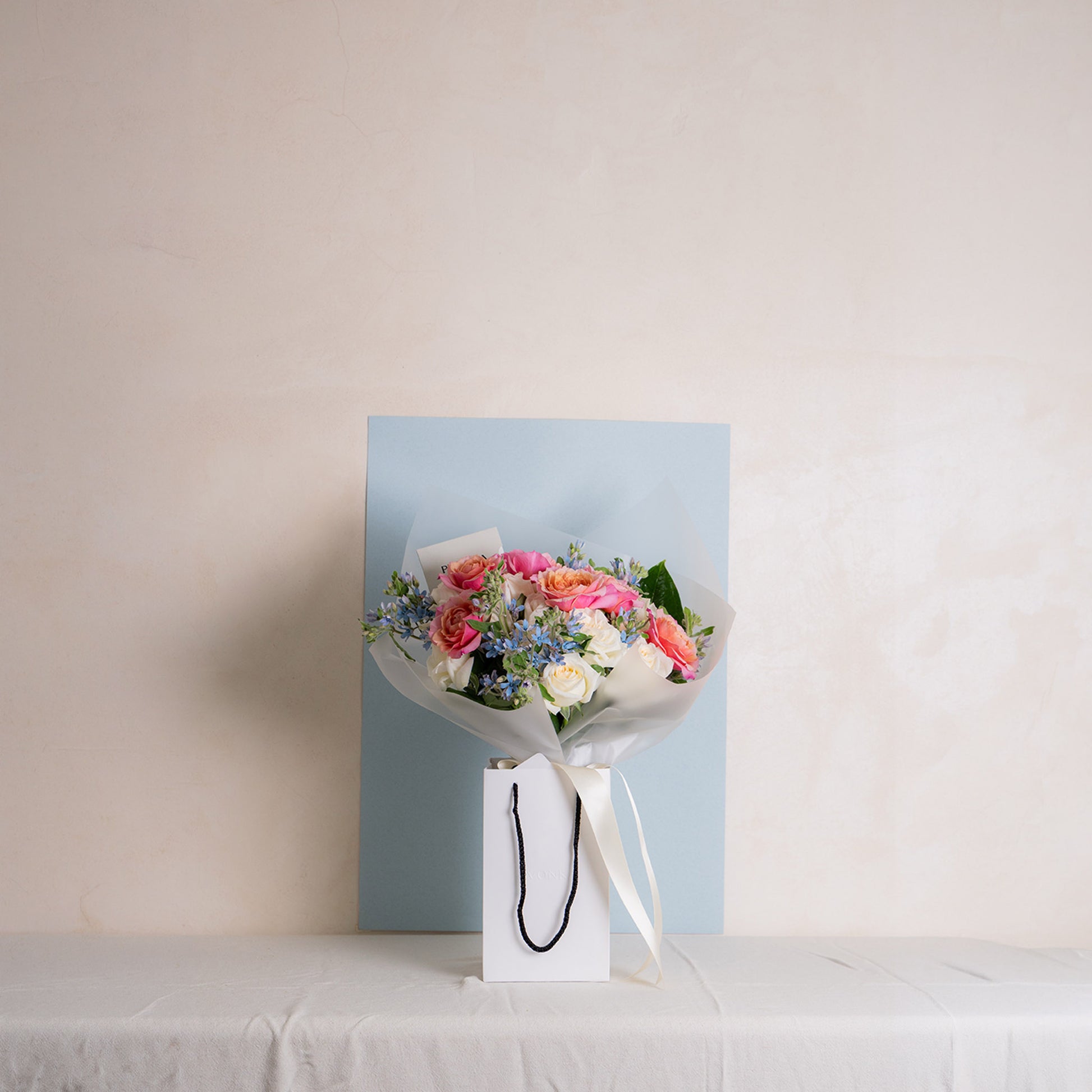CORAL KISS BOUQUET