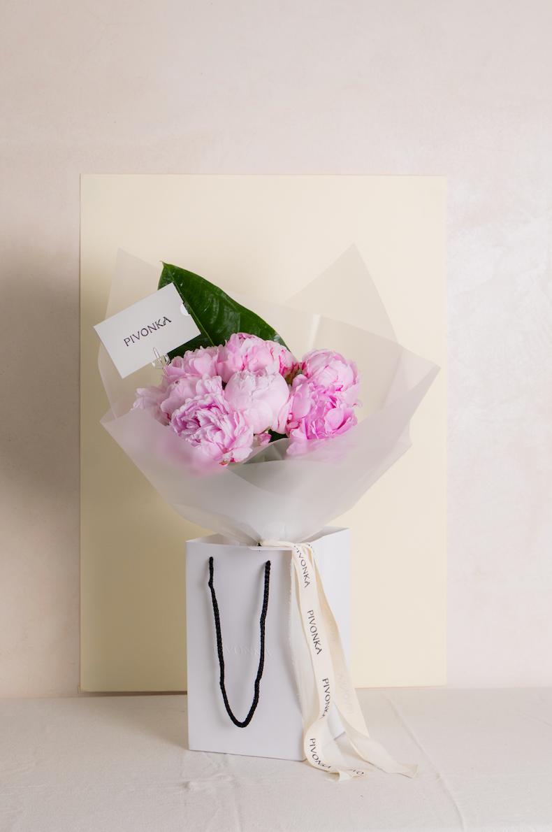 FLOWER BAG PEONIAS
